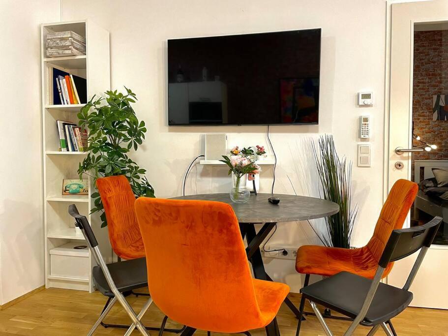 Premium Apartment With Terrace, A/C, Free Wifi And Netflix ウィーン エクステリア 写真