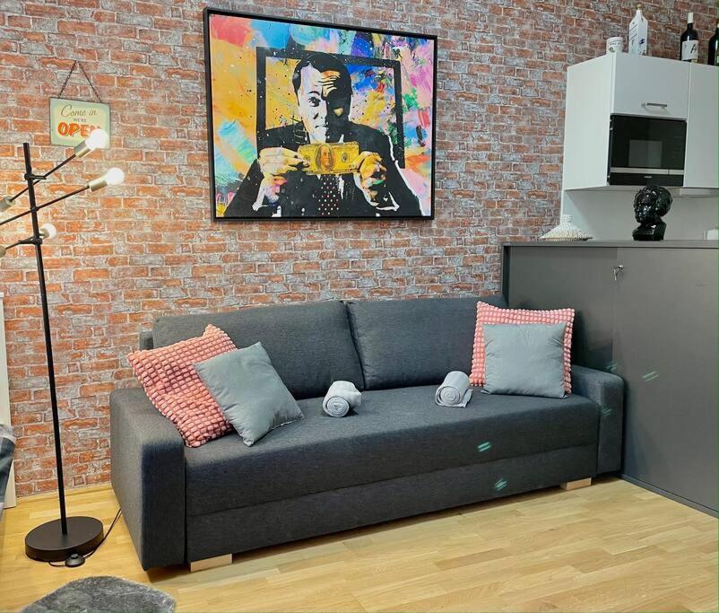 Premium Apartment With Terrace, A/C, Free Wifi And Netflix ウィーン エクステリア 写真